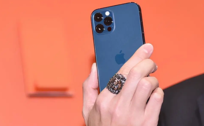 恩平苹果手机维修分享iPhone12系列重启方法教程 
